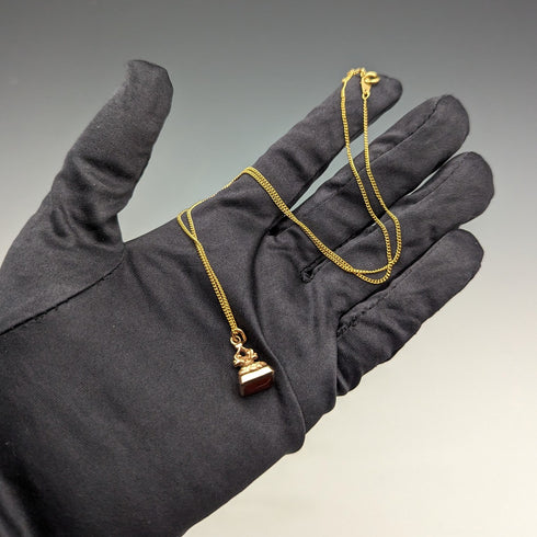 20世紀初頭頃 英国アンティーク 9ctゴールド& レッドストーンフォブ ネックレス